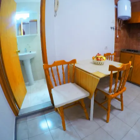 Alayon 105 Apartment